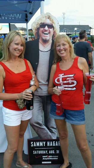 Bretta, Deb and ummmm...Sammy! Double Fistin it!