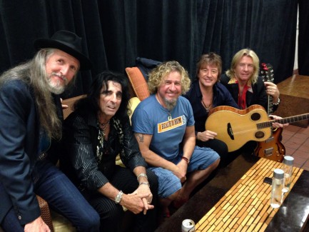 Ringing In The New Year with Alice Cooper, Steven Tyler, Richie Sambora and more for the Maui Food Bank!