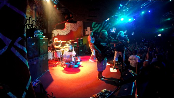  Aaron Hagar Reporting Live from Night 1 Birthday Bash!