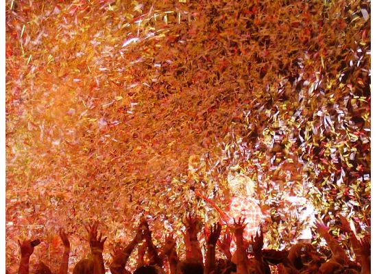 Hands & Confetti Mohegan Sun Casino 7-5-06